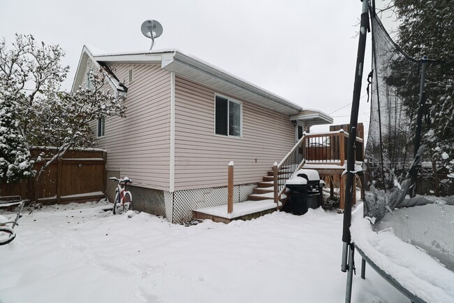 Building Photo - 1230 Notting Hill Ave