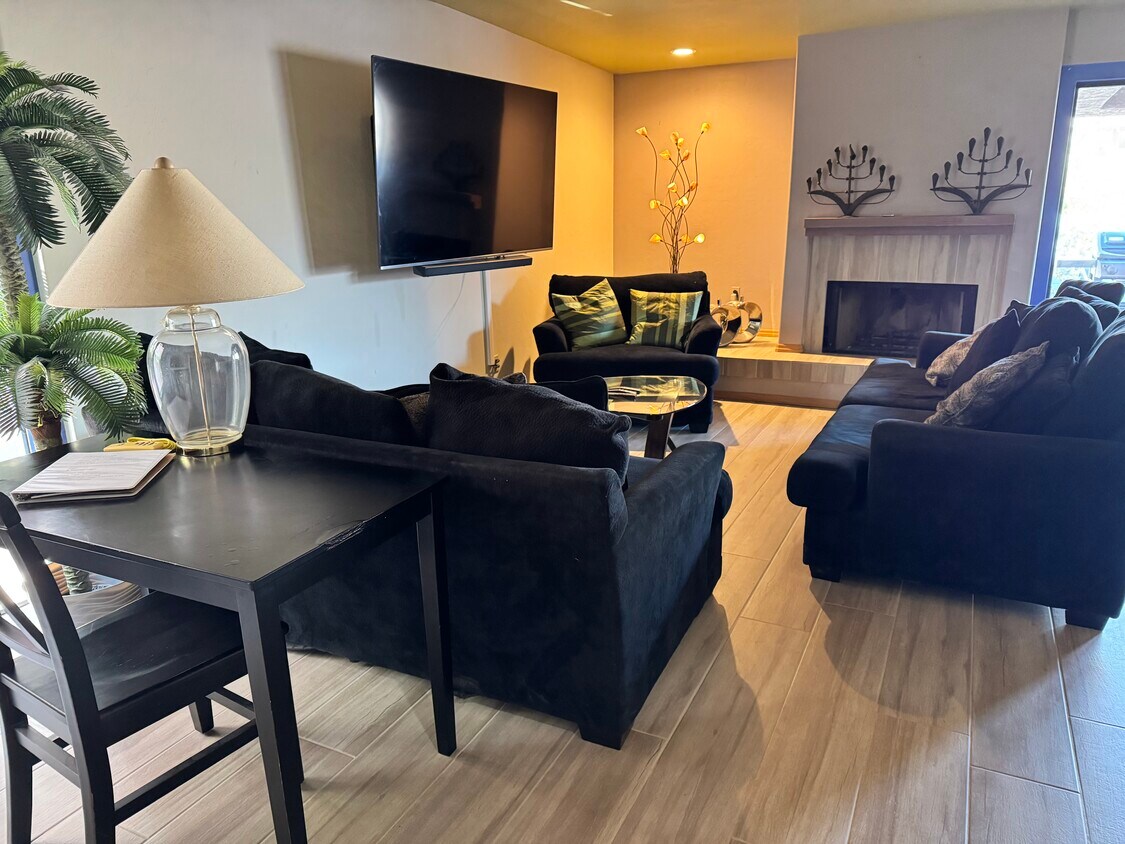 Foto del edificio - 2179 E Gazania Ln