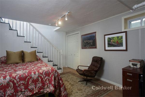 Building Photo - 120 Foster Ter