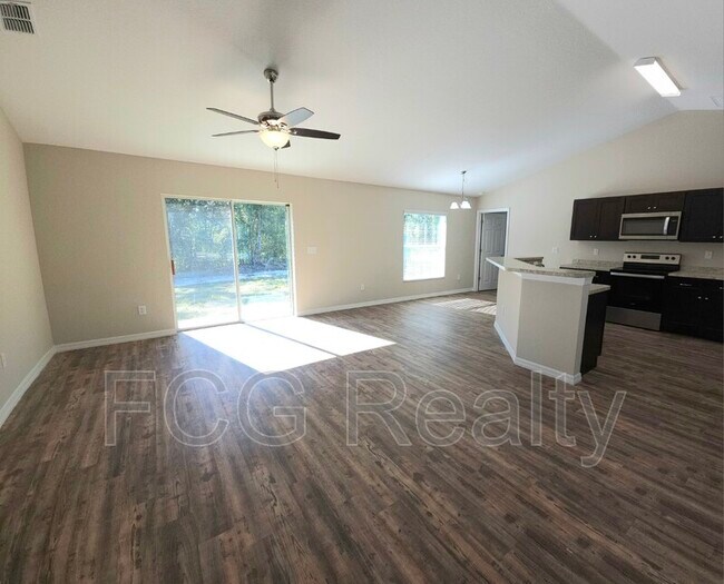 Foto del edificio - 60 Bahia Court Track