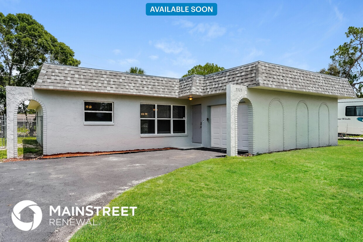 Primary Photo - 7323 Barragan Rd