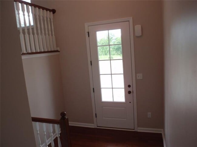 Building Photo - 290 Venango Trail