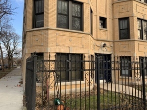 Building Photo - 2919 W McLean Ave