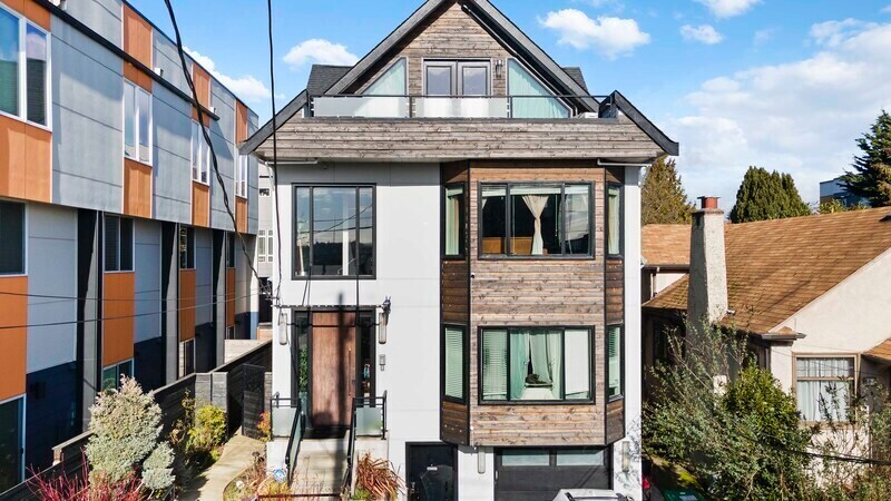 Photo - 804 N Motor PL