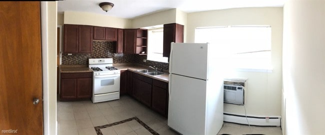 Building Photo - 2 br, 1 bath Apartment - 14618 Keystone Ave