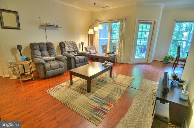 Foto del edificio - 1501 North Point Dr