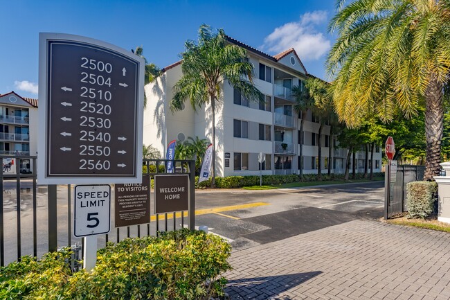 Foto del edificio - Legacy at Hialeah