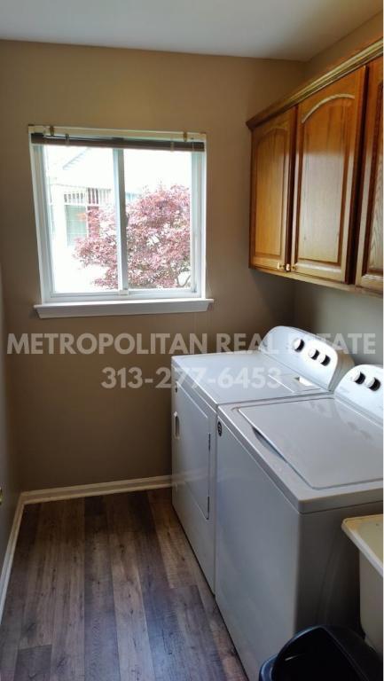 Foto del edificio - 32380 Brown St