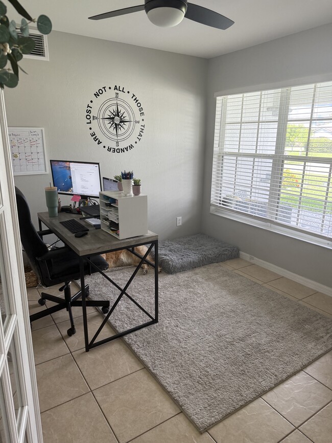 Can be used as a bedroom - 2208 SW 11th Ct