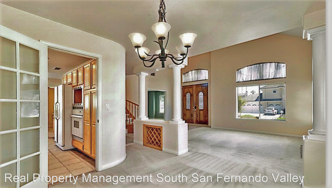 Building Photo - 4 br, 3.5 bath House - 1575 Dunswell Ave