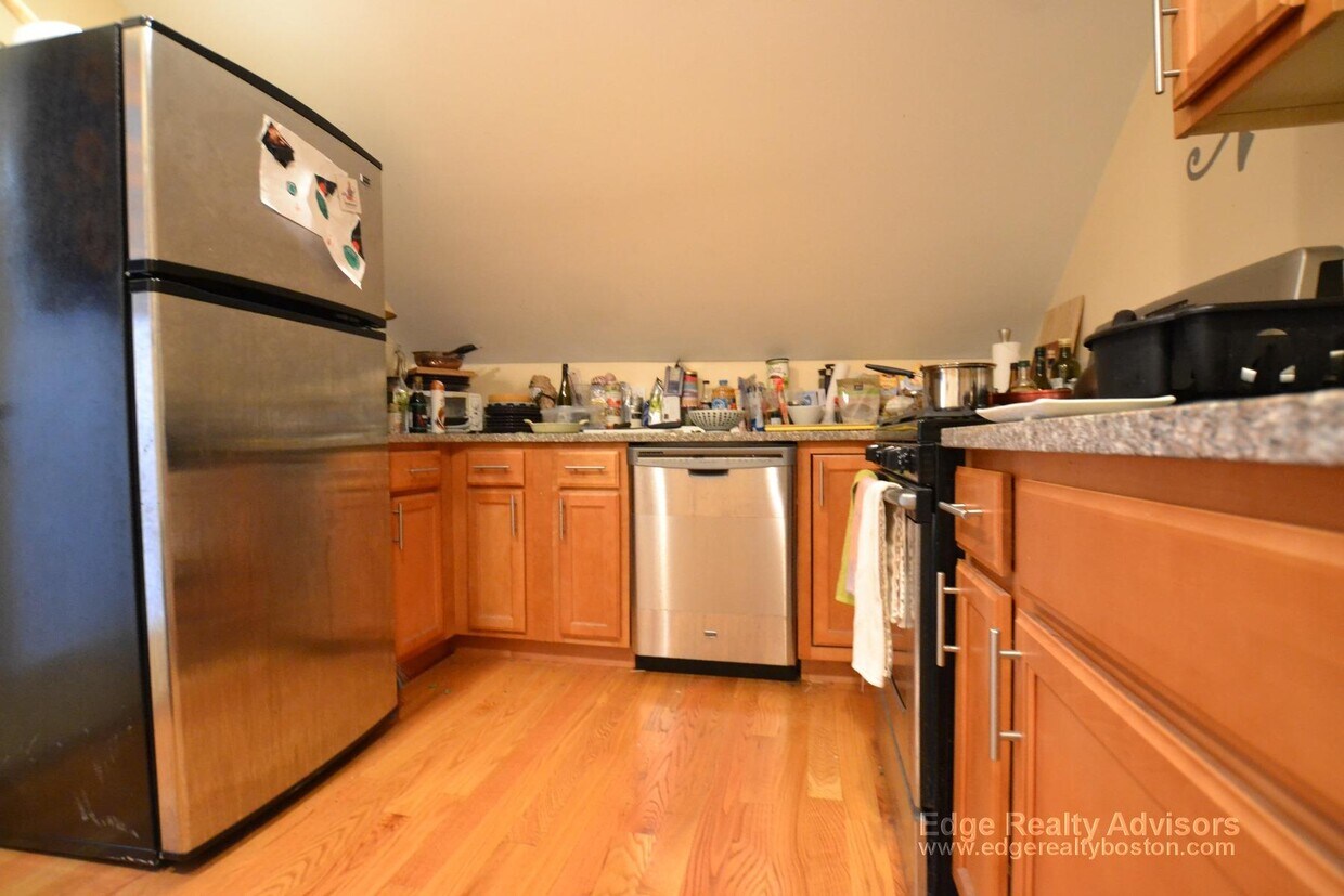 Foto principal - 19 Chestnut Hill Ave