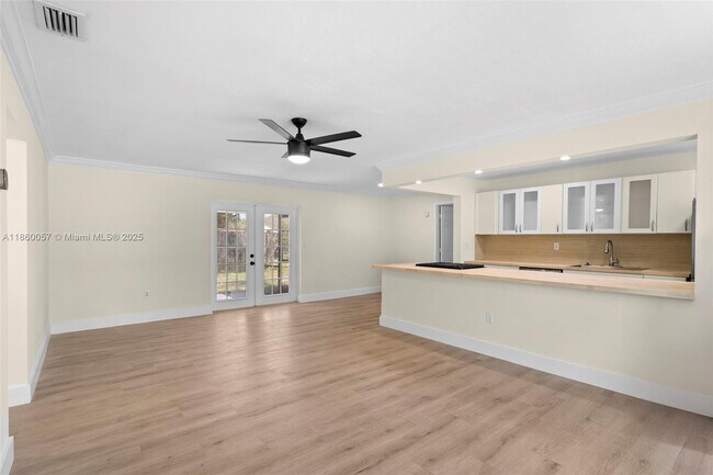 Building Photo - 5991 NW 14th Pl
