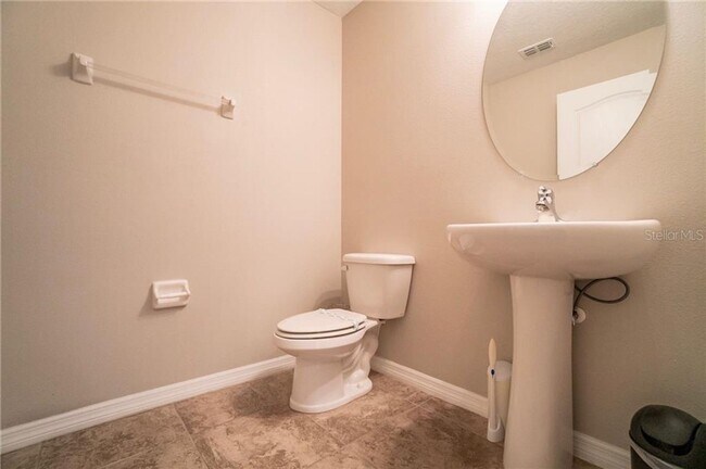 Foto del edificio - 3/2.5 Beautiful Energy Efficient Townhome ...
