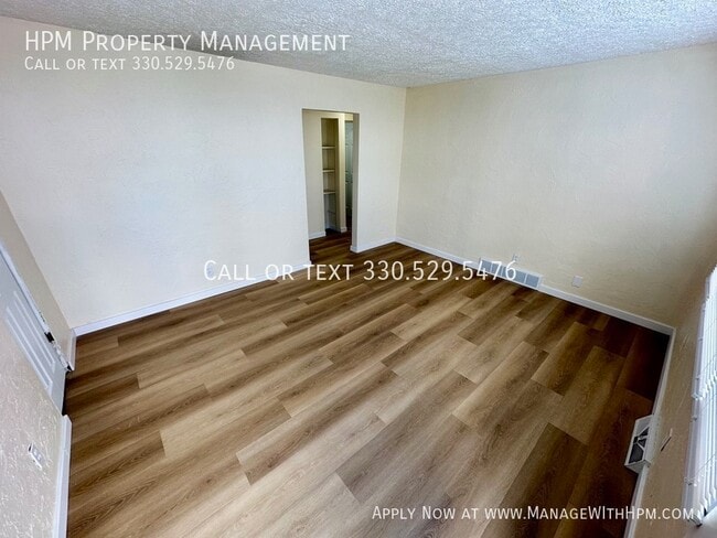 Foto del edificio - 1168 Tonawanda Ave