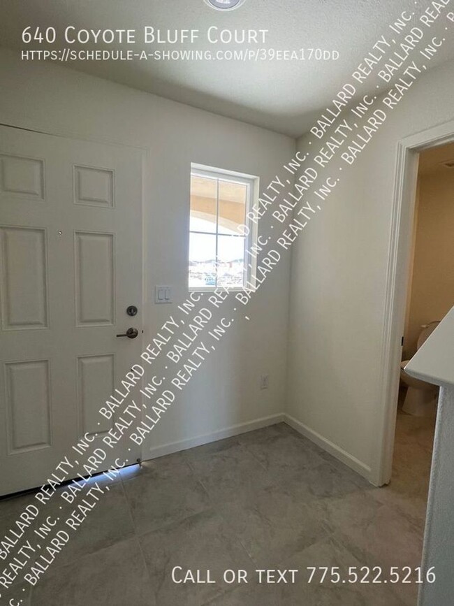 Building Photo - Charming 3-Bedroom Home for Rent in North ...