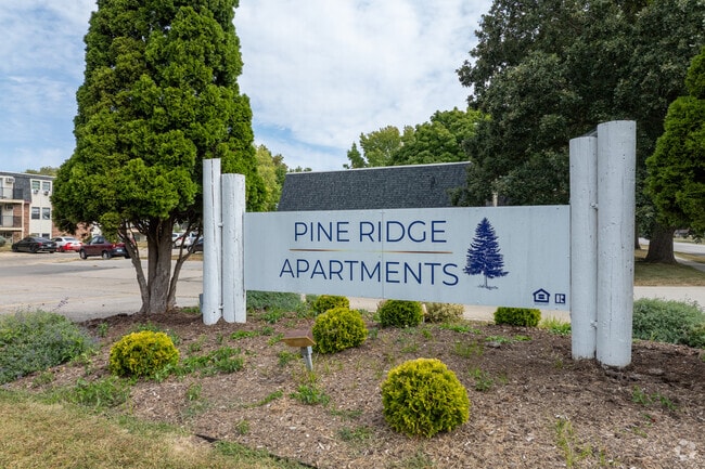 Building Photo - Pine Ridge Apartments