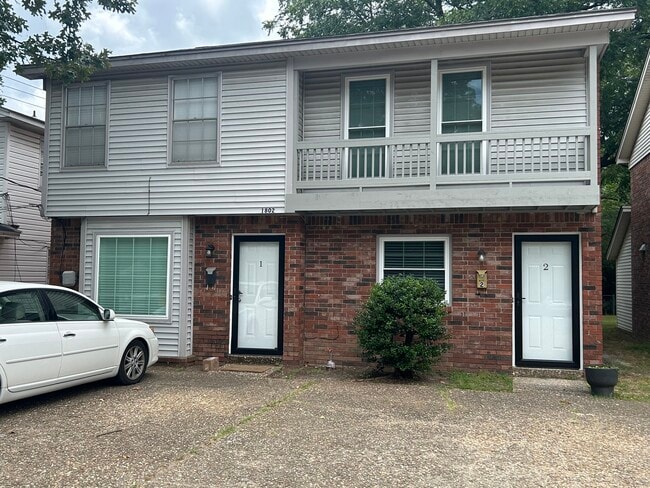 Unit 2 on the right - 1802 Alden Ln