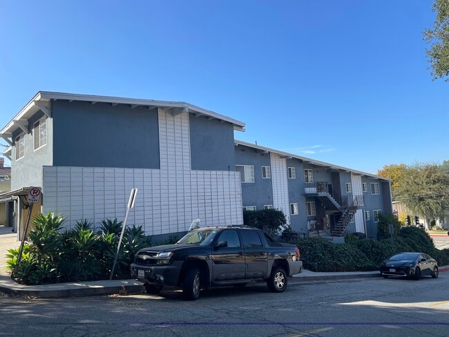 Building Photo - 1600 N Verdugo Rd