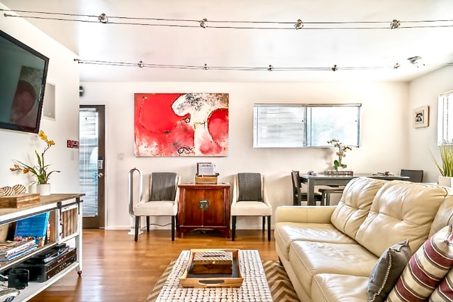 Photo - 1802 Andalusia Ave Apartment