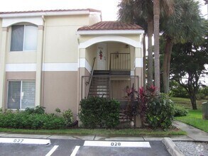 Building Photo - 815 Boynton Beach Blvd