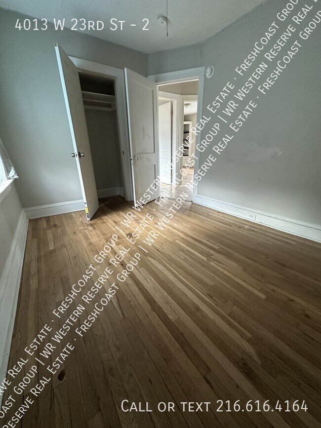 Foto del edificio - 4013 W 23rd St