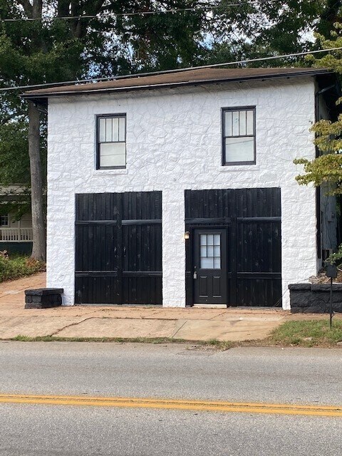 Primary Photo - 340 W Washington St