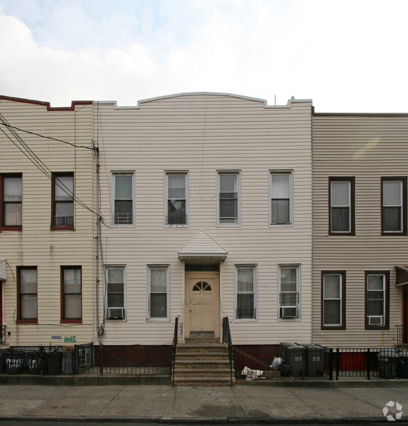 Foto del edificio - 912 Hart St