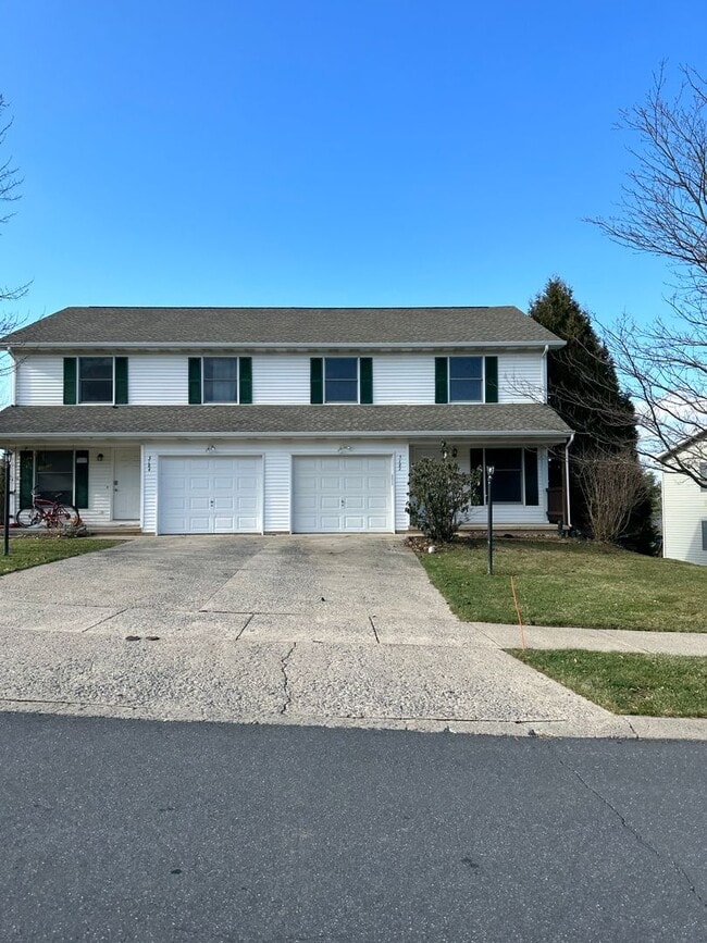 Building Photo - 3182-3184 Shellers Bend