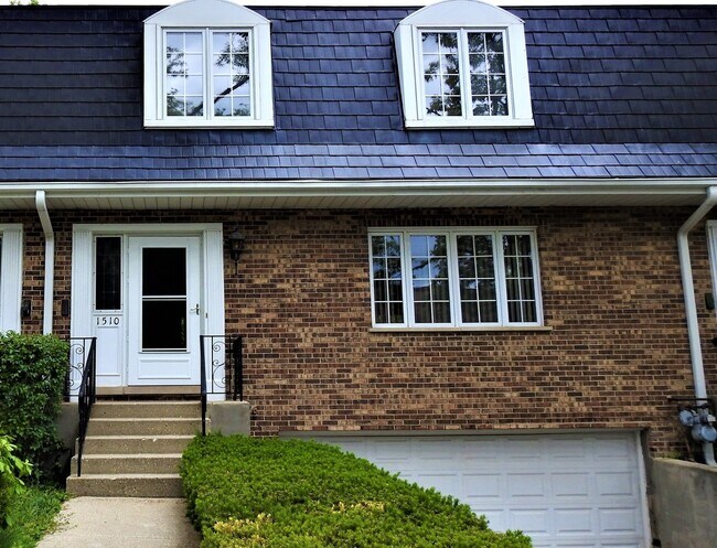 Building Photo - 1510 Topp Ln