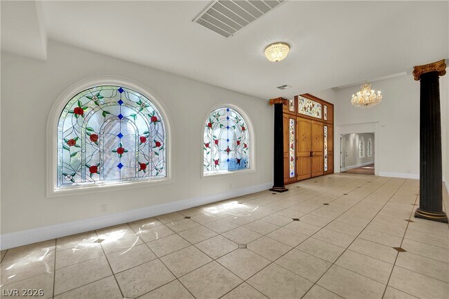 Foto del edificio - 1250 Shadow Ln