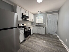 Building Photo - 3606 Mc Vay St SW