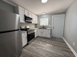 Building Photo - 3606 Mc Vay St SW