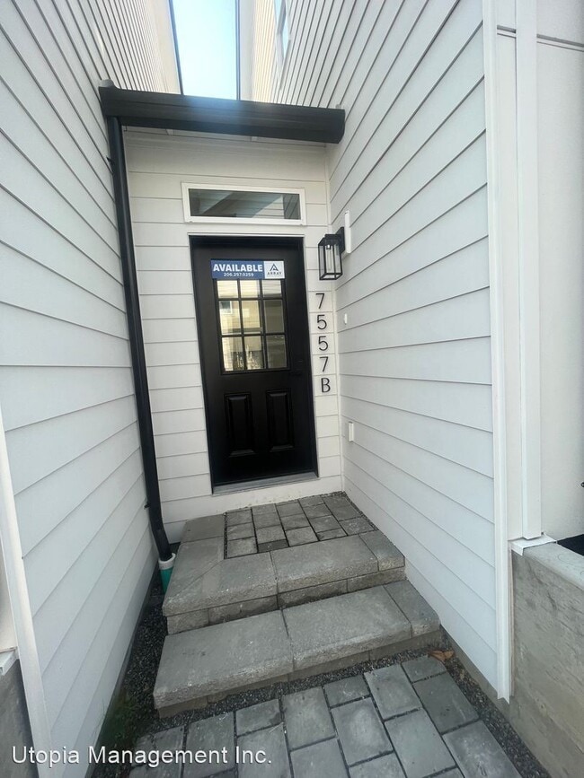 Building Photo - 2 br, 1.5 bath House - 7557-B 15th Ave SW