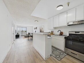 Building Photo - Keystone Apartments