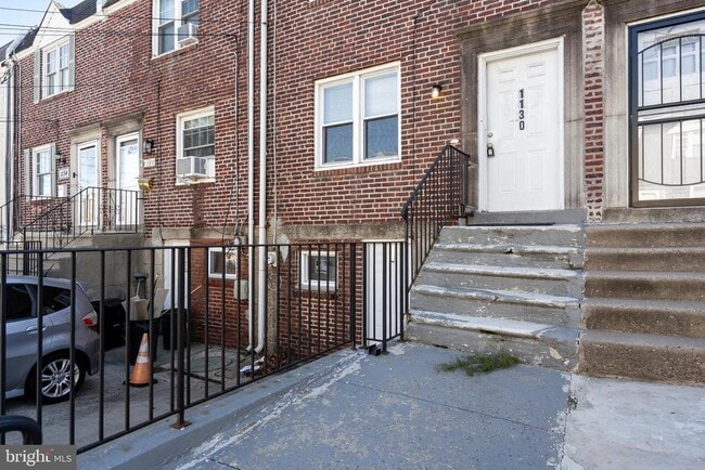 Building Photo - 1130 S Merrimac Rd