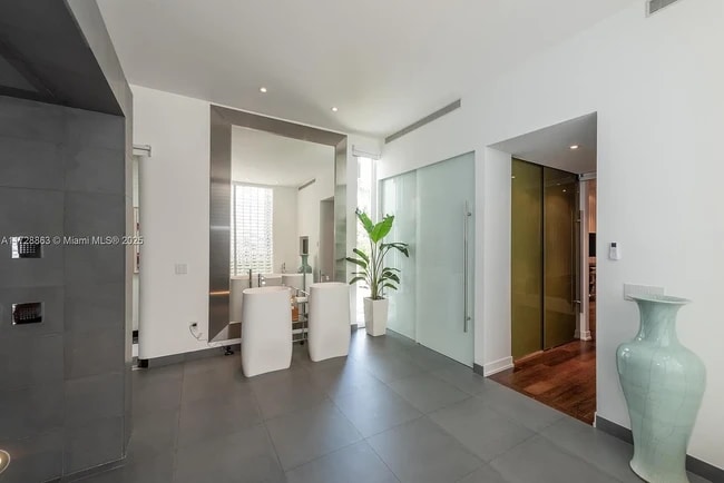 Foto del edificio - 841 19th St