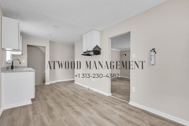 Foto del edificio - This beautifully updated 2-bedroom, 1-bath single-family home is ready for move-in!