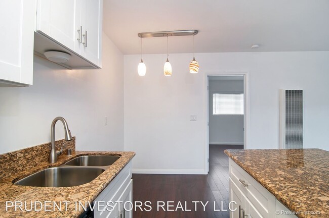 Foto del edificio - 1413 Hemlock Ave