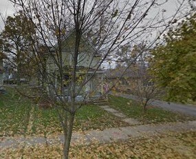 Building Photo - 611 W Mishawaka Ave