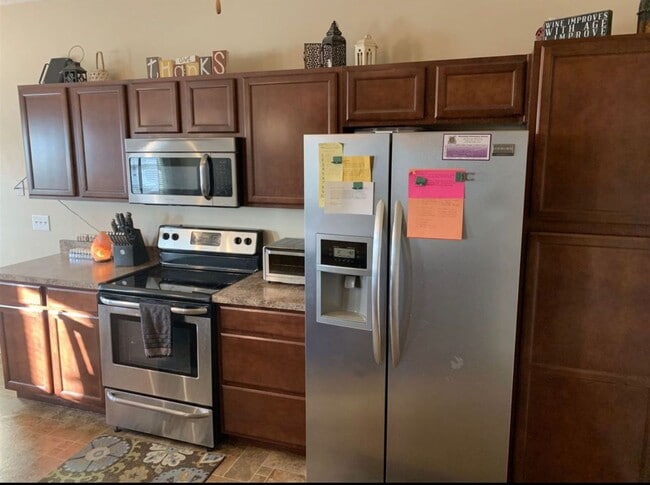 Foto del edificio - Hawthorne Lakes...4 Bed 2 Bath