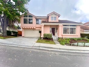 Building Photo - 620 Azevedo Common