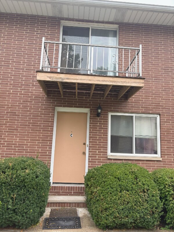 Foto del edificio - 2139 Glenmount Ave