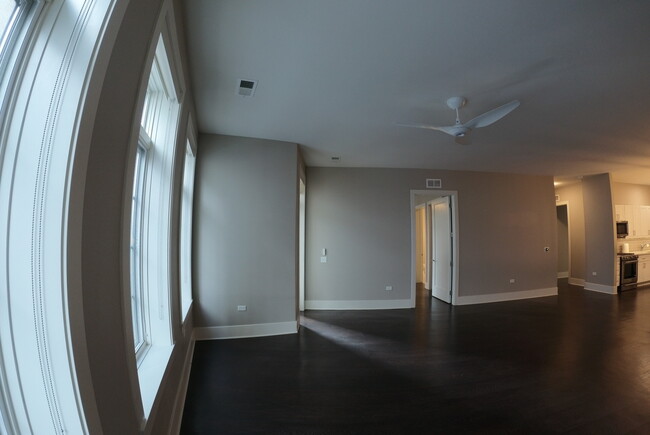 Foto del edificio - 2050 N Clark St