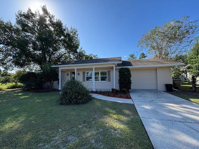 Foto del edificio - 2236 Northland Rd