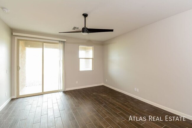 Foto del edificio - 23118 N 178th Ln