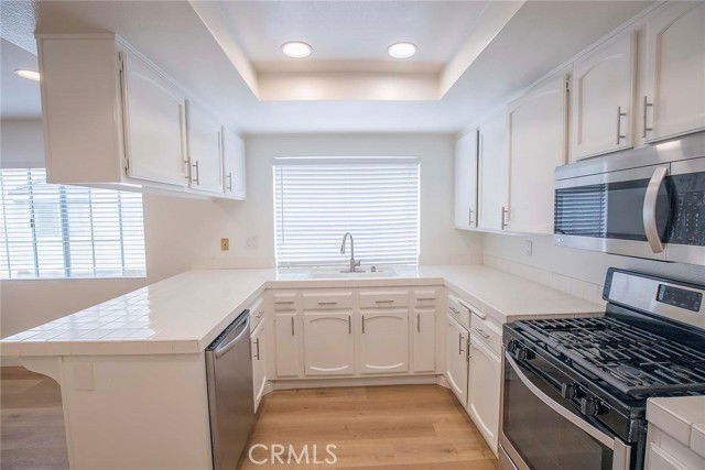 Foto del edificio - 2300 Maple Ave