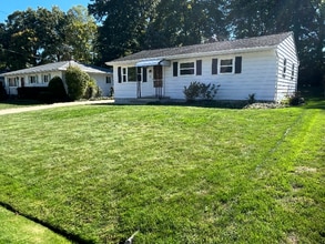 Building Photo - 193 Bermont Ave Building Photo - 193 Bermont Ave