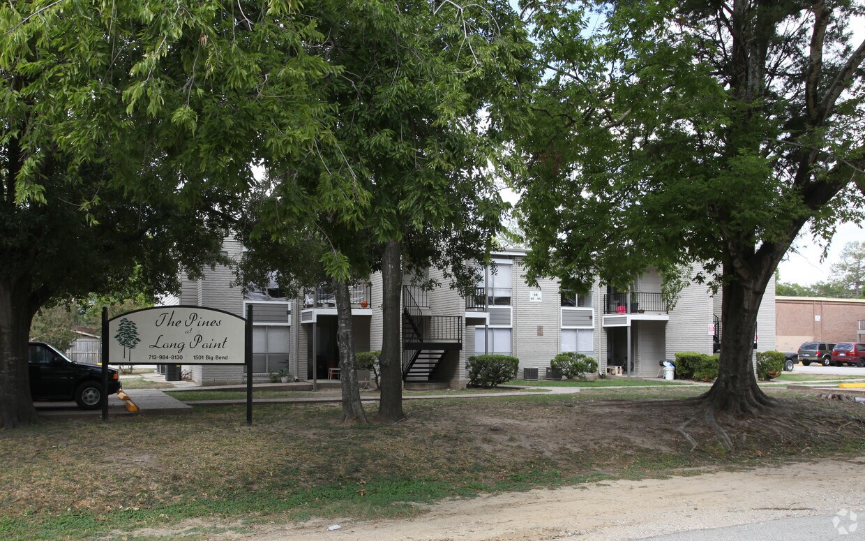 Foto del edificio - The Pines At Long Point