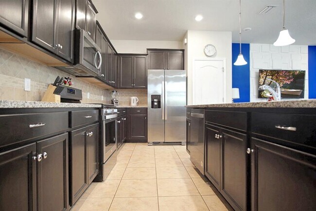 Building Photo - 4571 Terrasonesta Dr