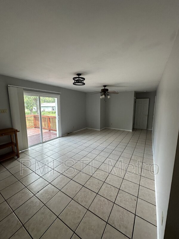 Foto del edificio - 12511 Sunview Ln